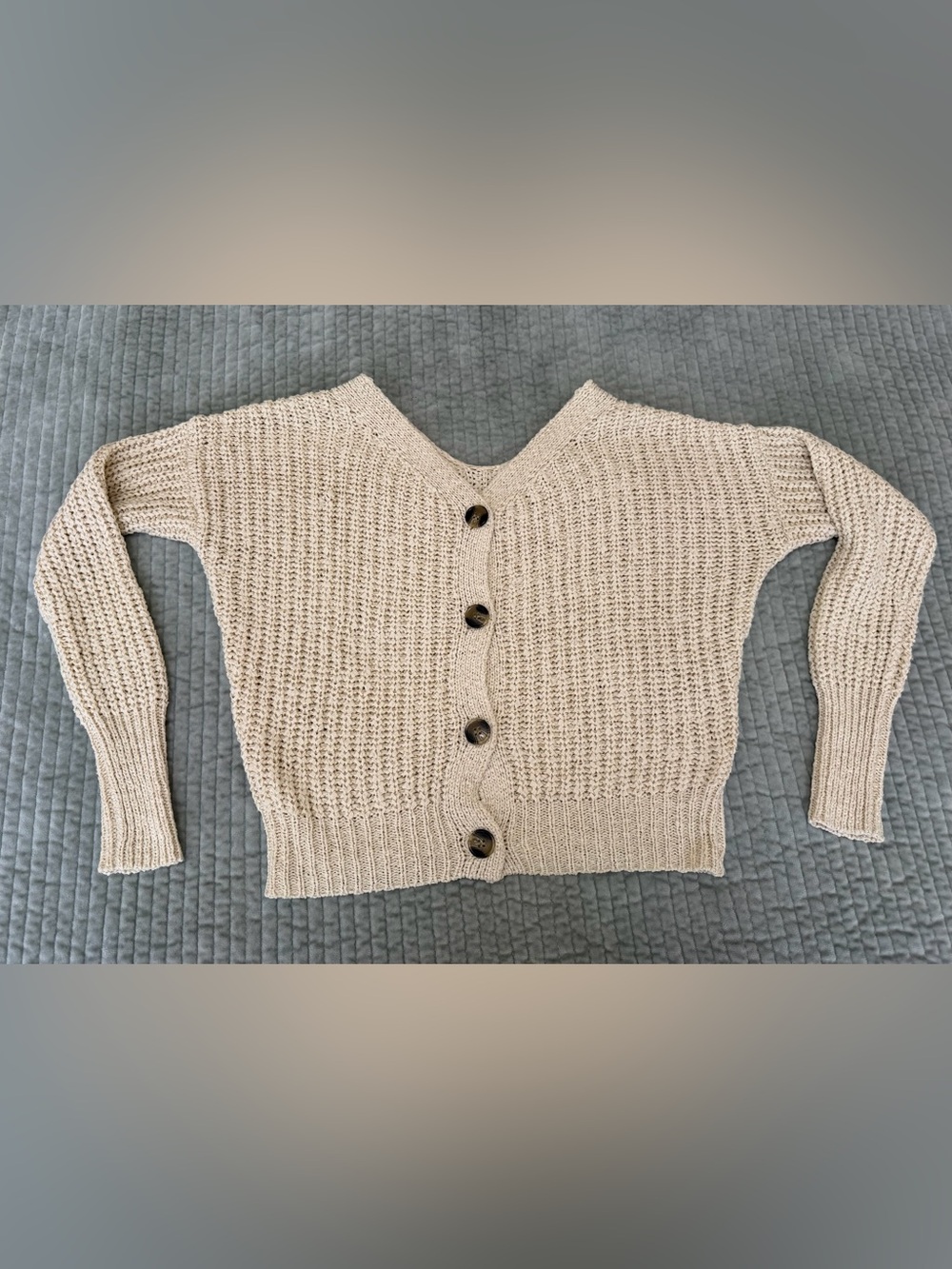 moon & madison Cream Knit Button-Back Cardigan